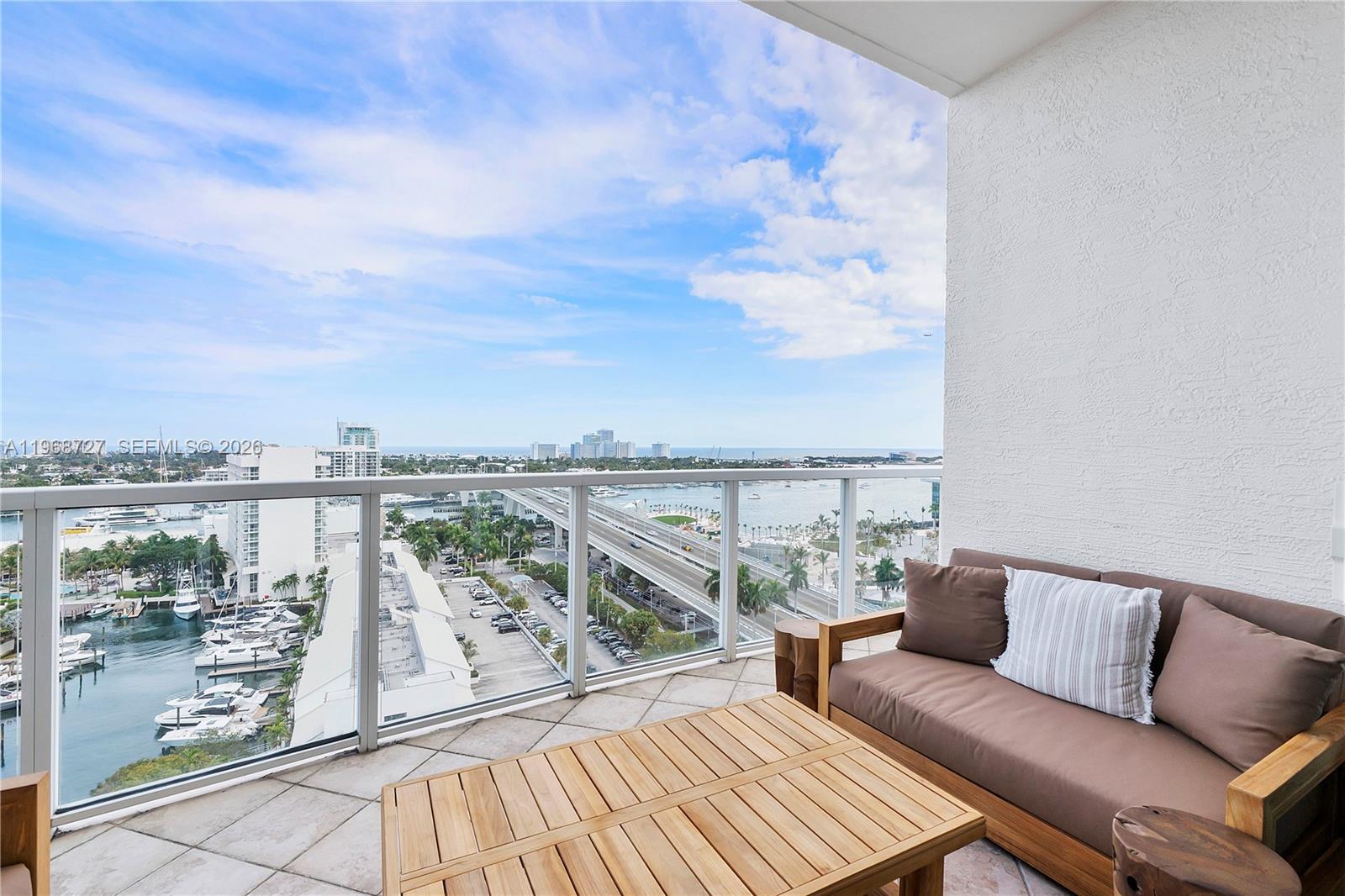 PORT CONDO - Residential Lease