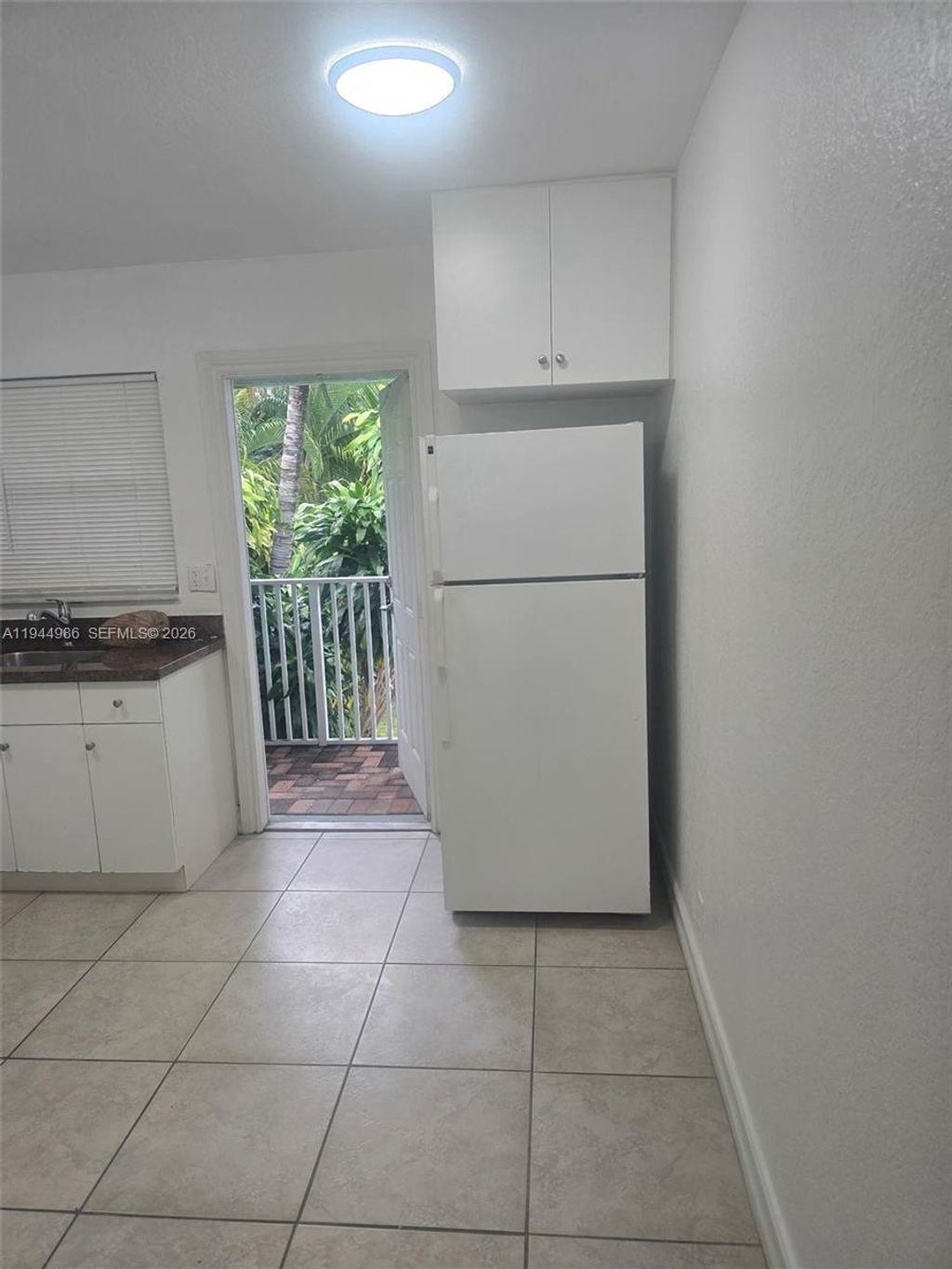 Photo of 3260 NE 19th Ave #Apt 17, Hollywood, FL 33306 (MLS # A11944986)