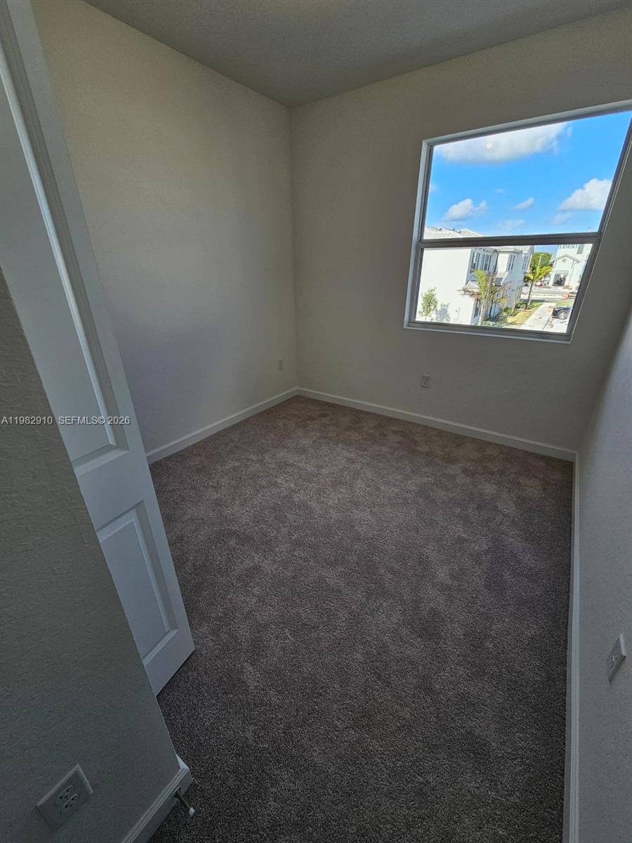 LE Jardin - Residential Income