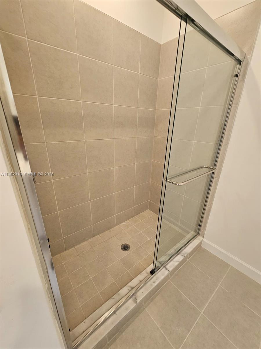 LE Jardin - Residential Income