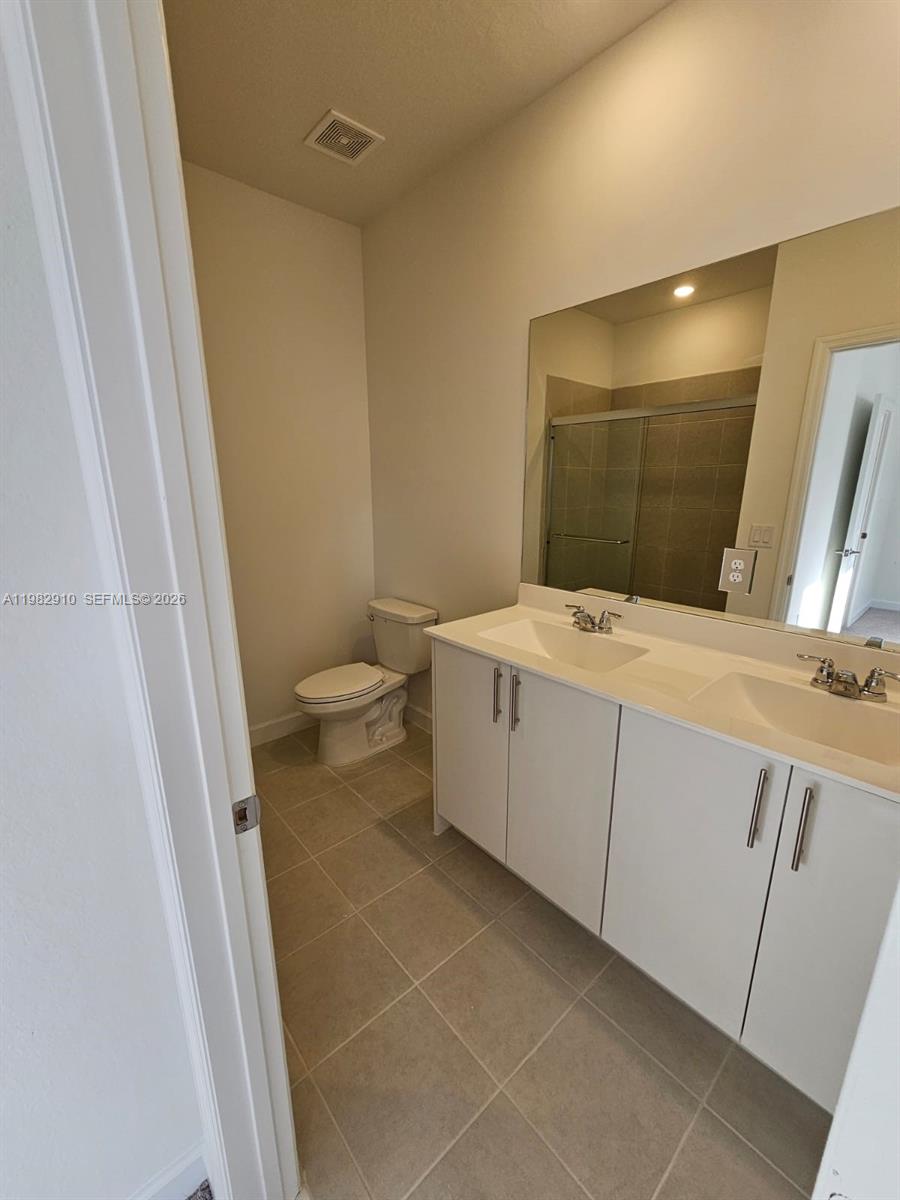 LE Jardin - Residential Income