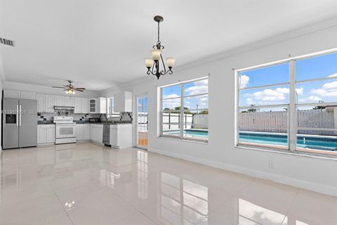 Photo of 2601 Acapulco Dr, Miramar, FL 33023 (MLS # A11915901)