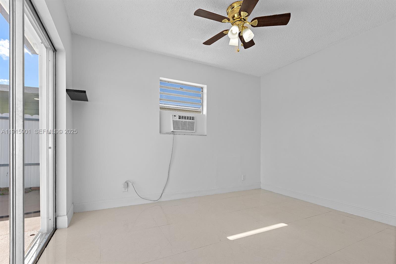 MIRAMAR SEC 6 - Residential