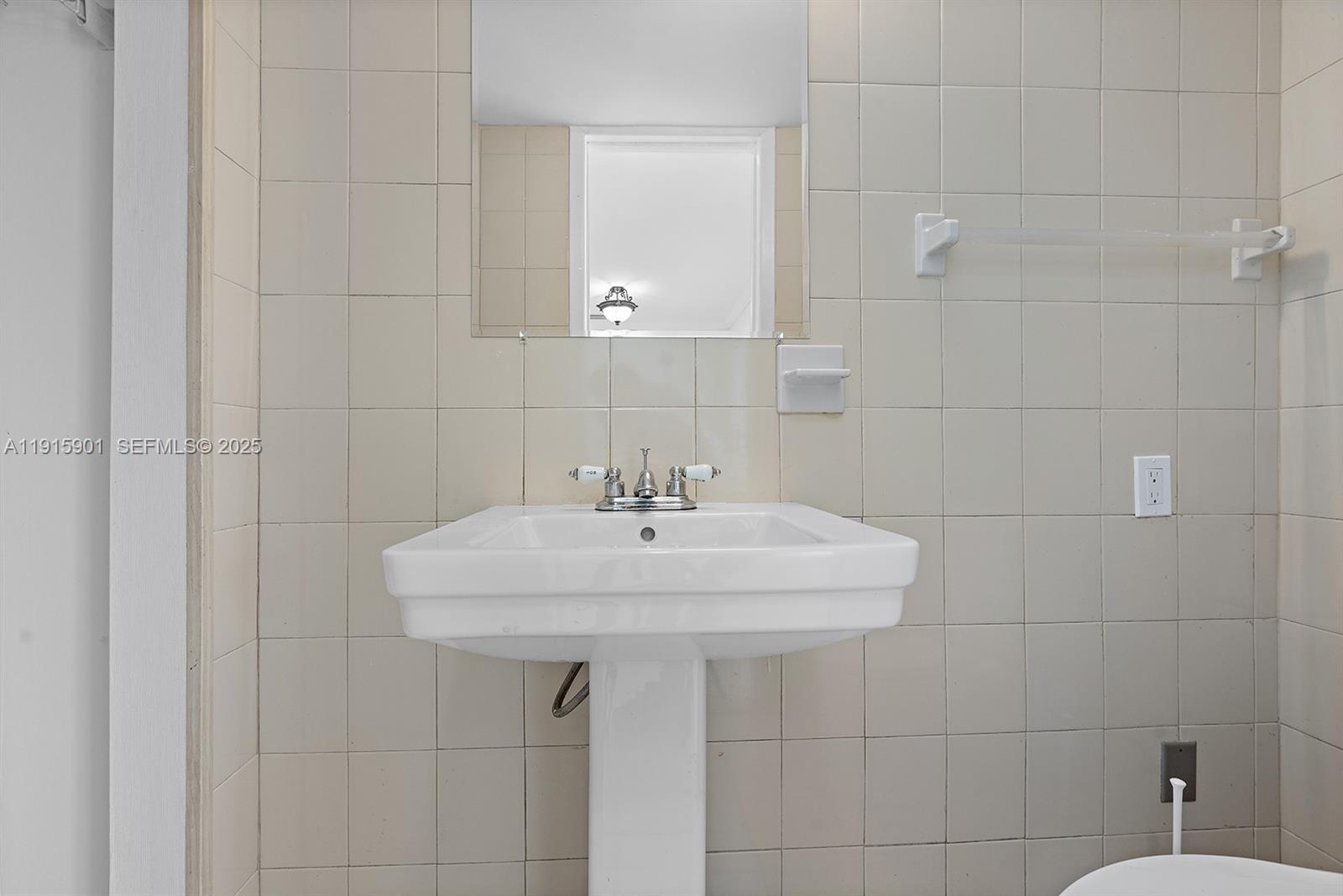 MIRAMAR SEC 6 - Residential