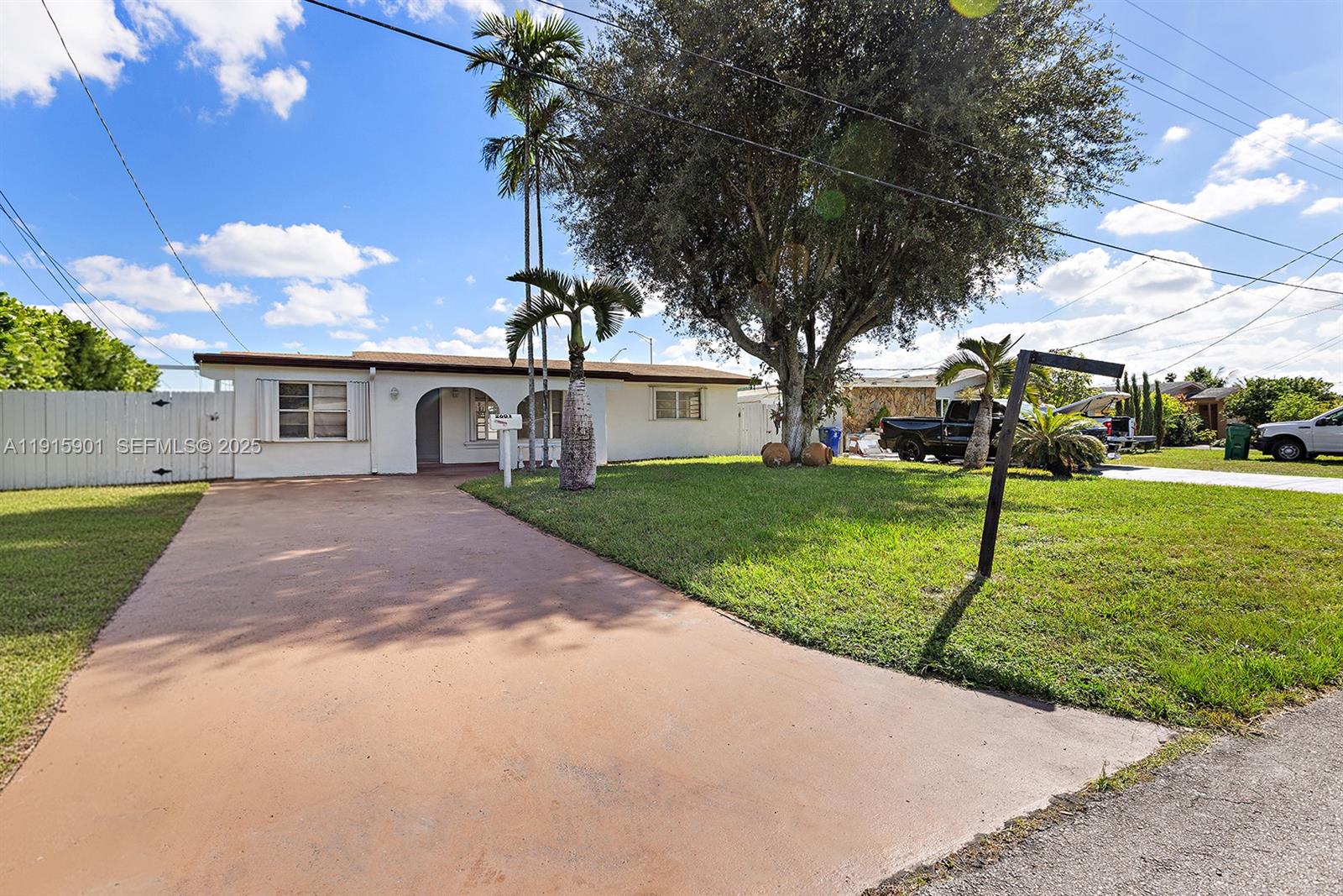 MIRAMAR SEC 6 - Residential