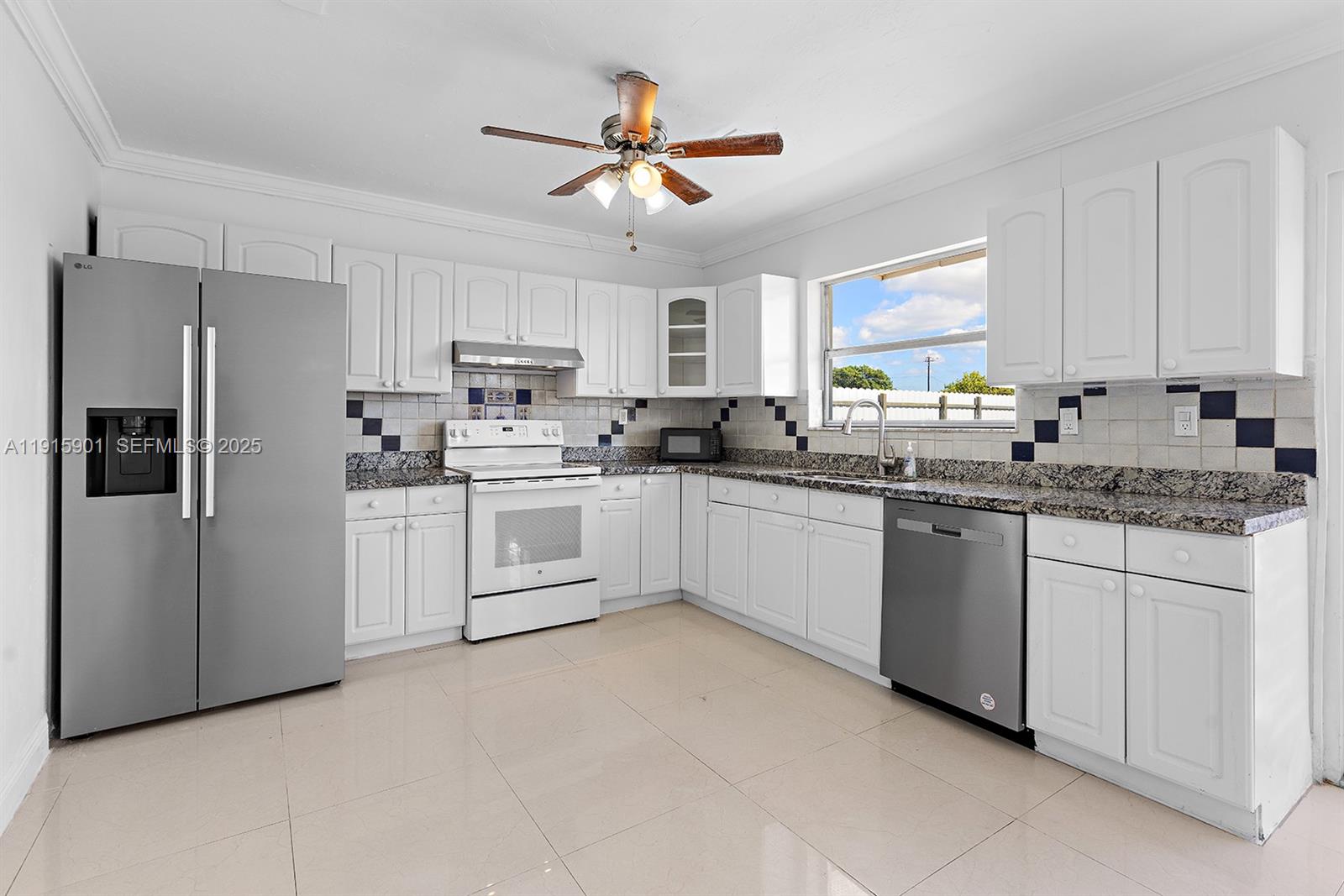 MIRAMAR SEC 6 - Residential