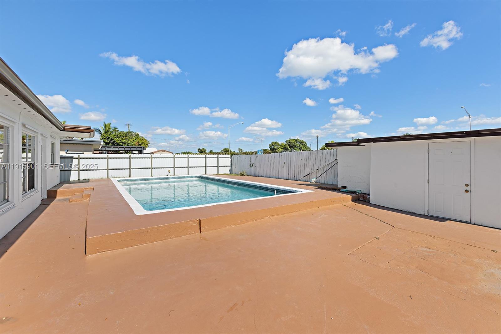 MIRAMAR SEC 6 - Residential