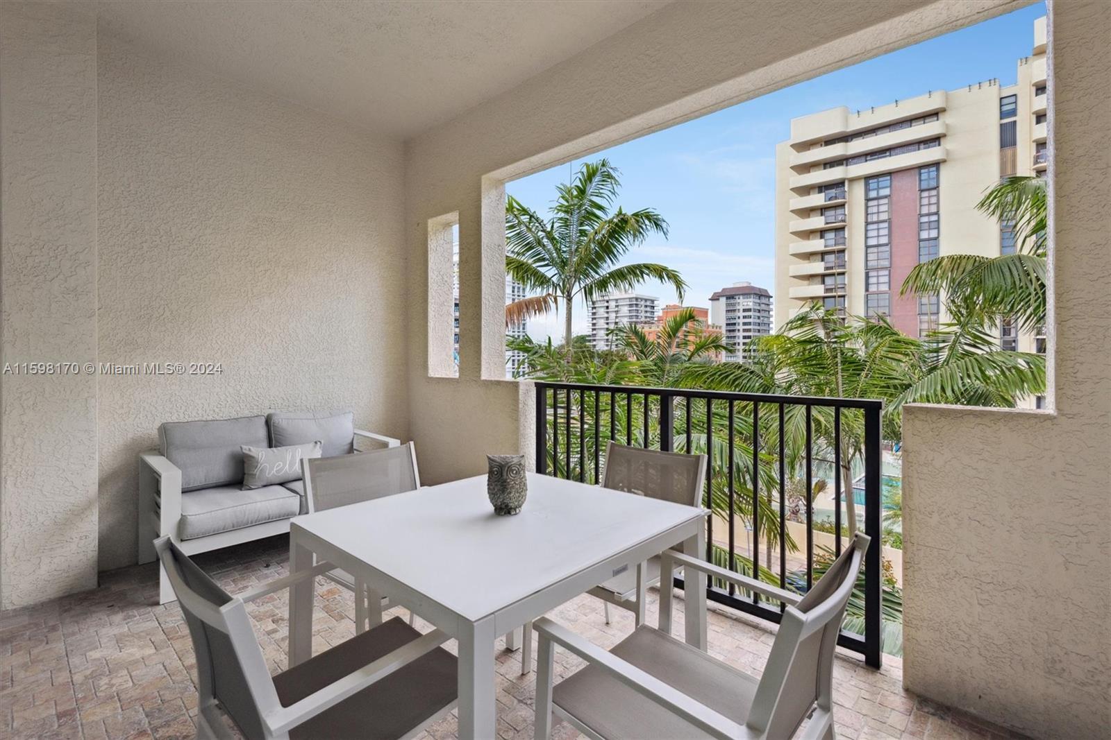VALENCIA GRANDE CONDO - Residential Lease