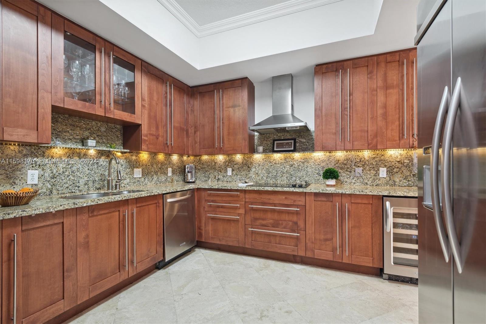 VALENCIA GRANDE CONDO - Residential Lease