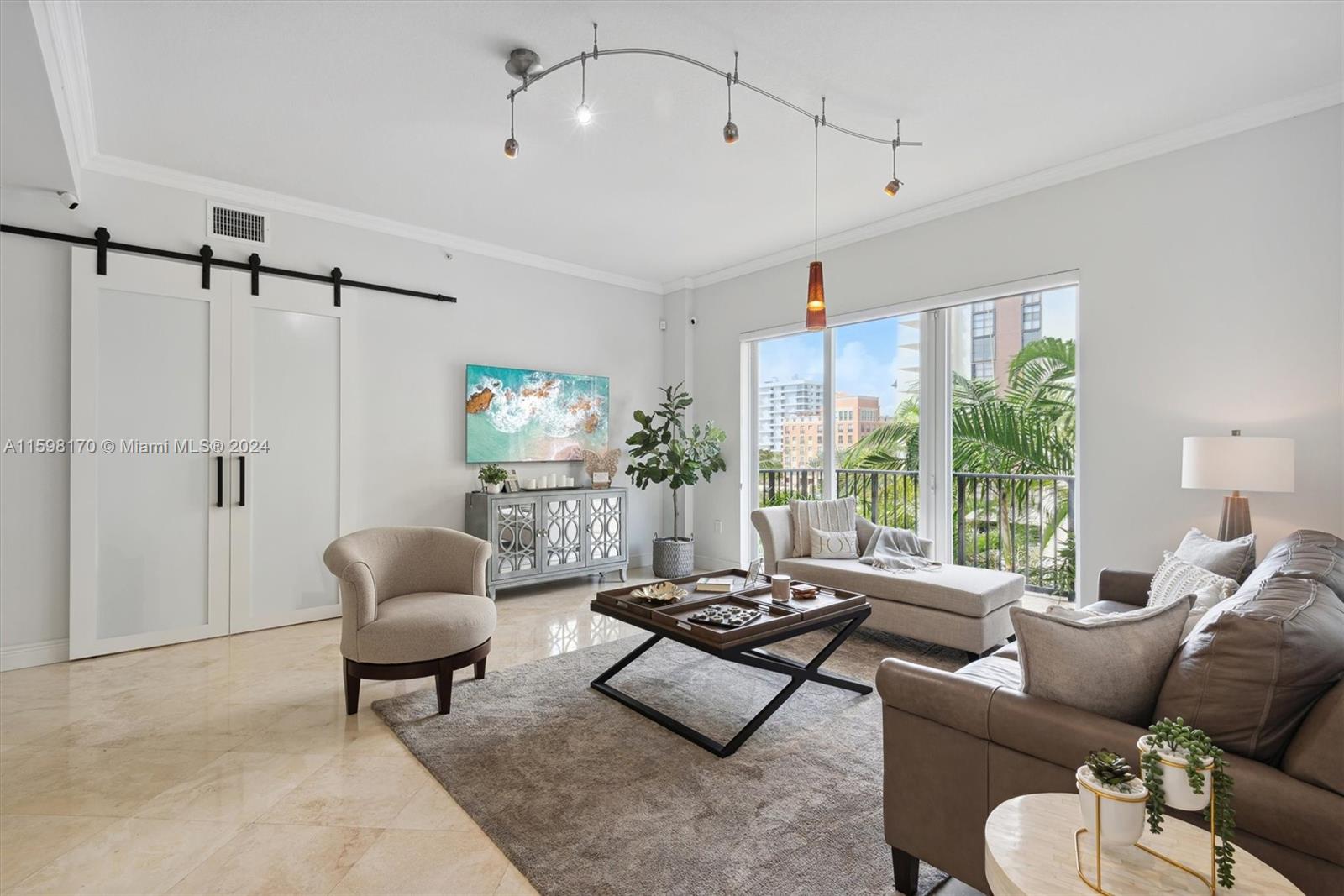 VALENCIA GRANDE CONDO - Residential Lease