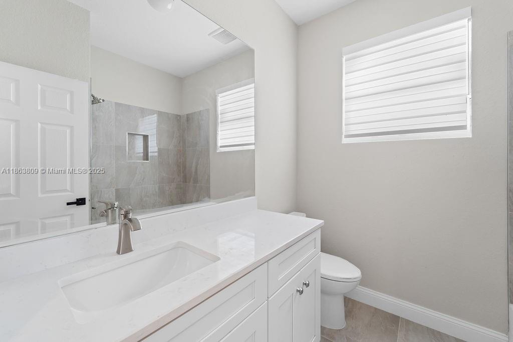 TAMARAC CIRCLE - Residential