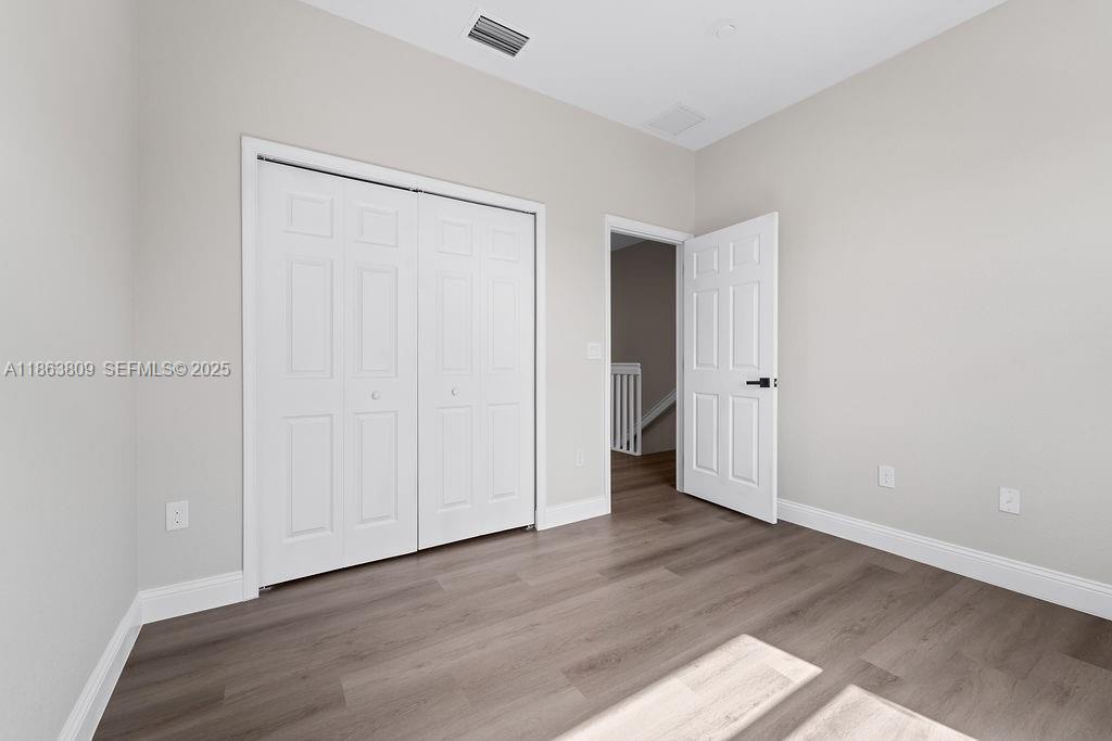 TAMARAC CIRCLE - Residential