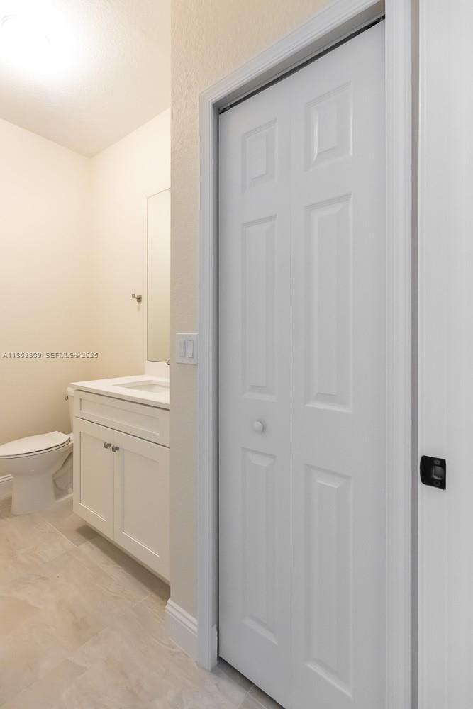 TAMARAC CIRCLE - Residential