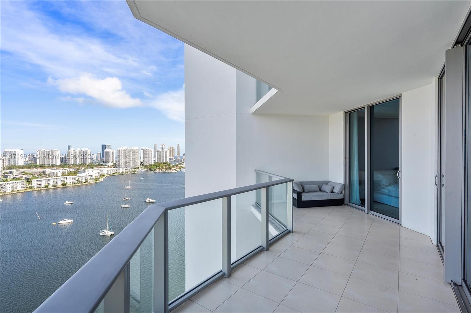 17301 Biscayne Blvd 2108