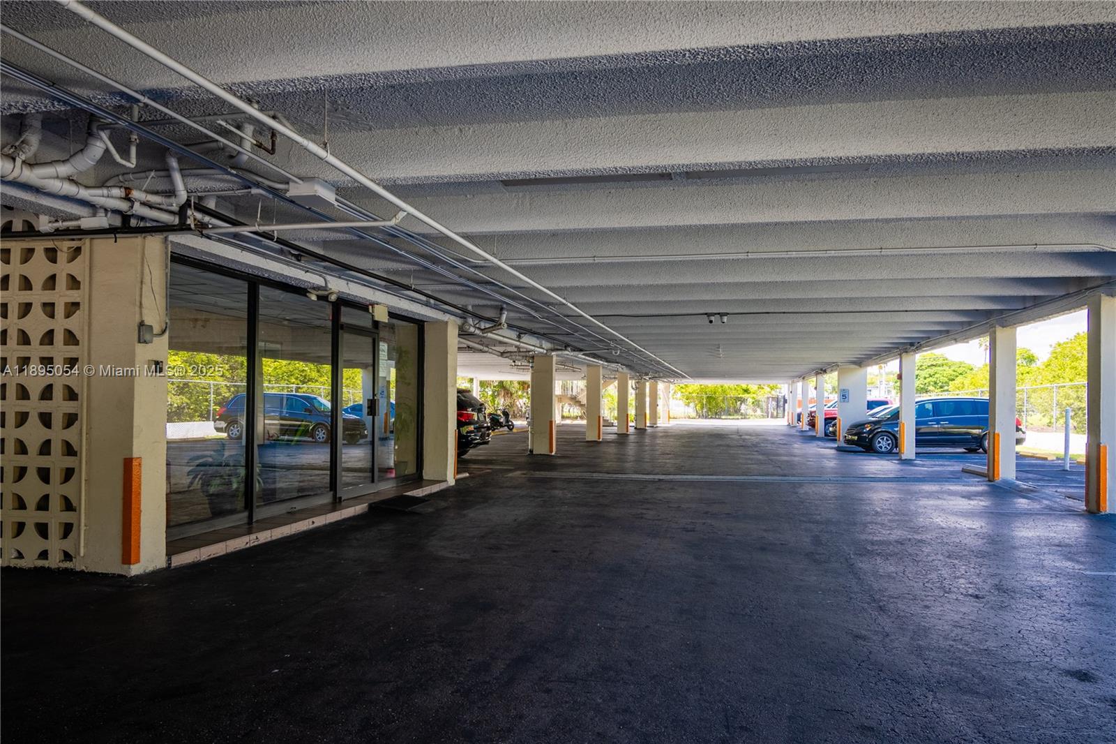 WOODCREEK CONDO - Residential