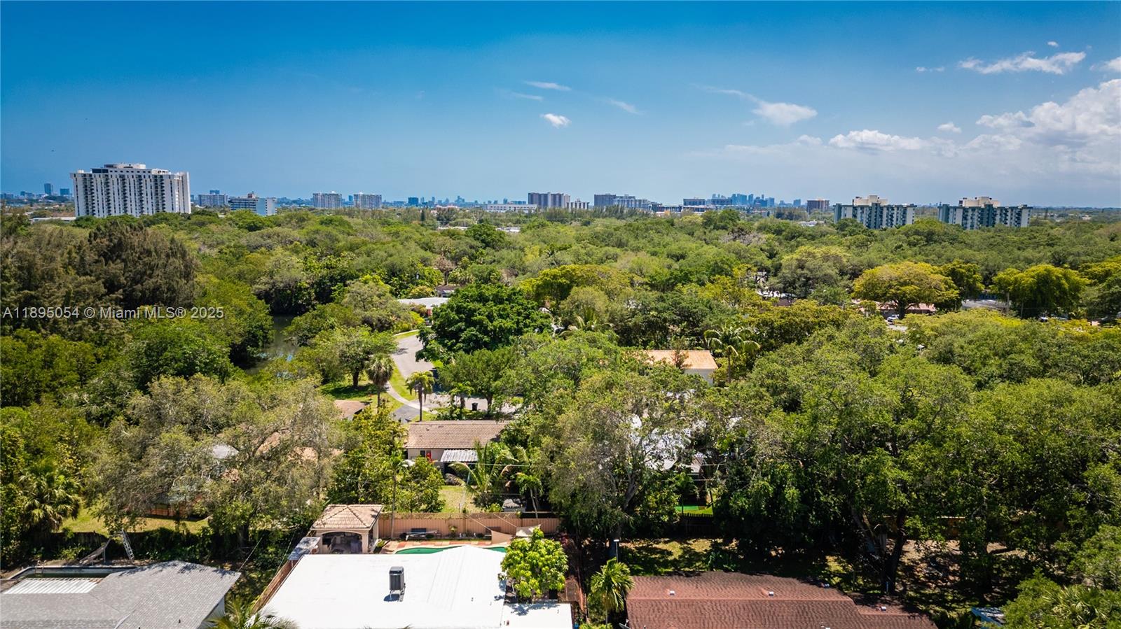 WOODCREEK CONDO - Residential