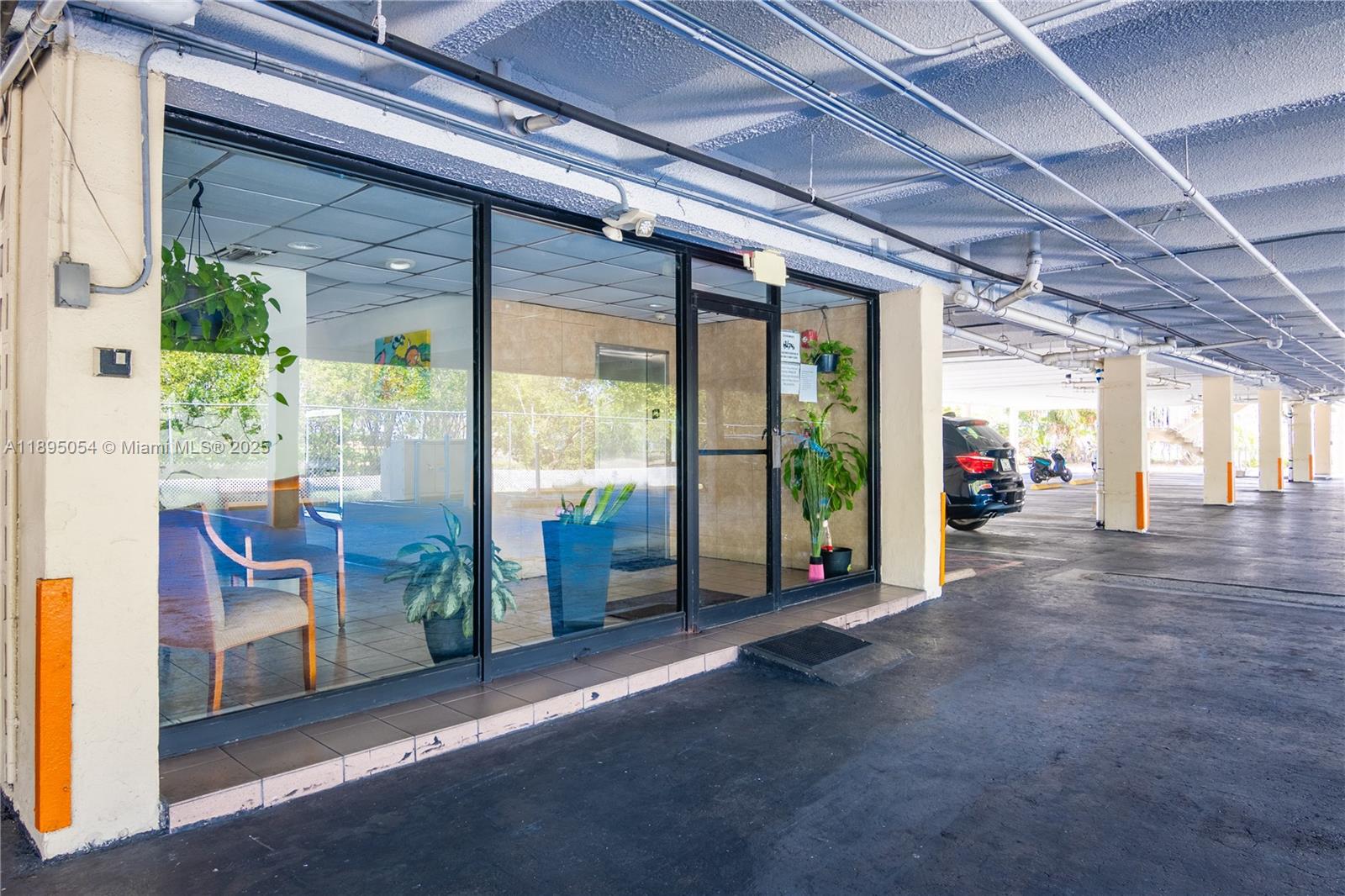 WOODCREEK CONDO - Residential