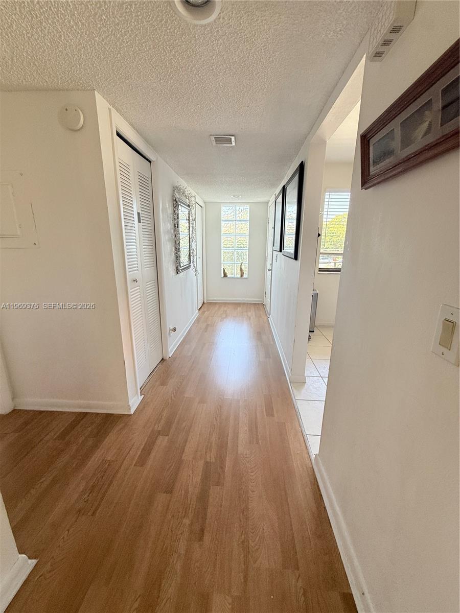 WESTON LAKES 21 INC CONDO - Residential