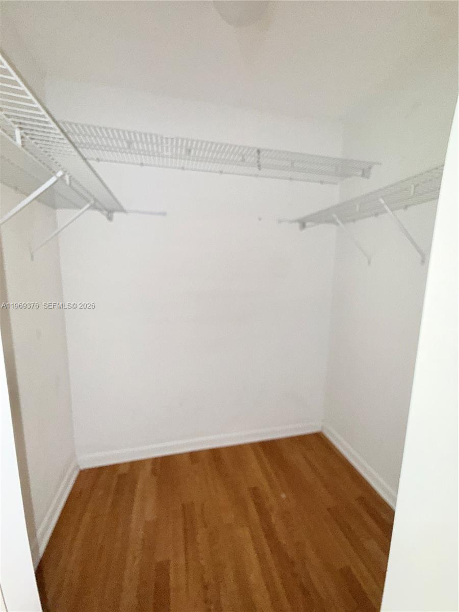 WESTON LAKES 21 INC CONDO - Residential