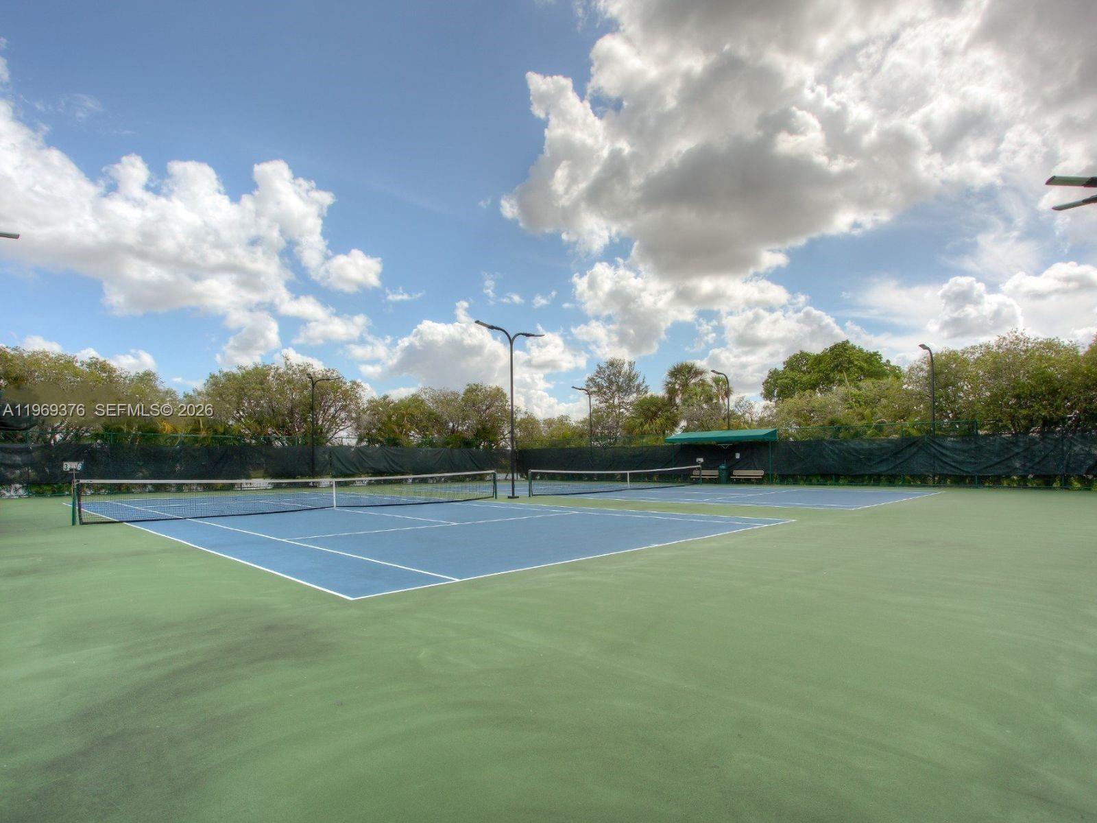 WESTON LAKES 21 INC CONDO - Residential