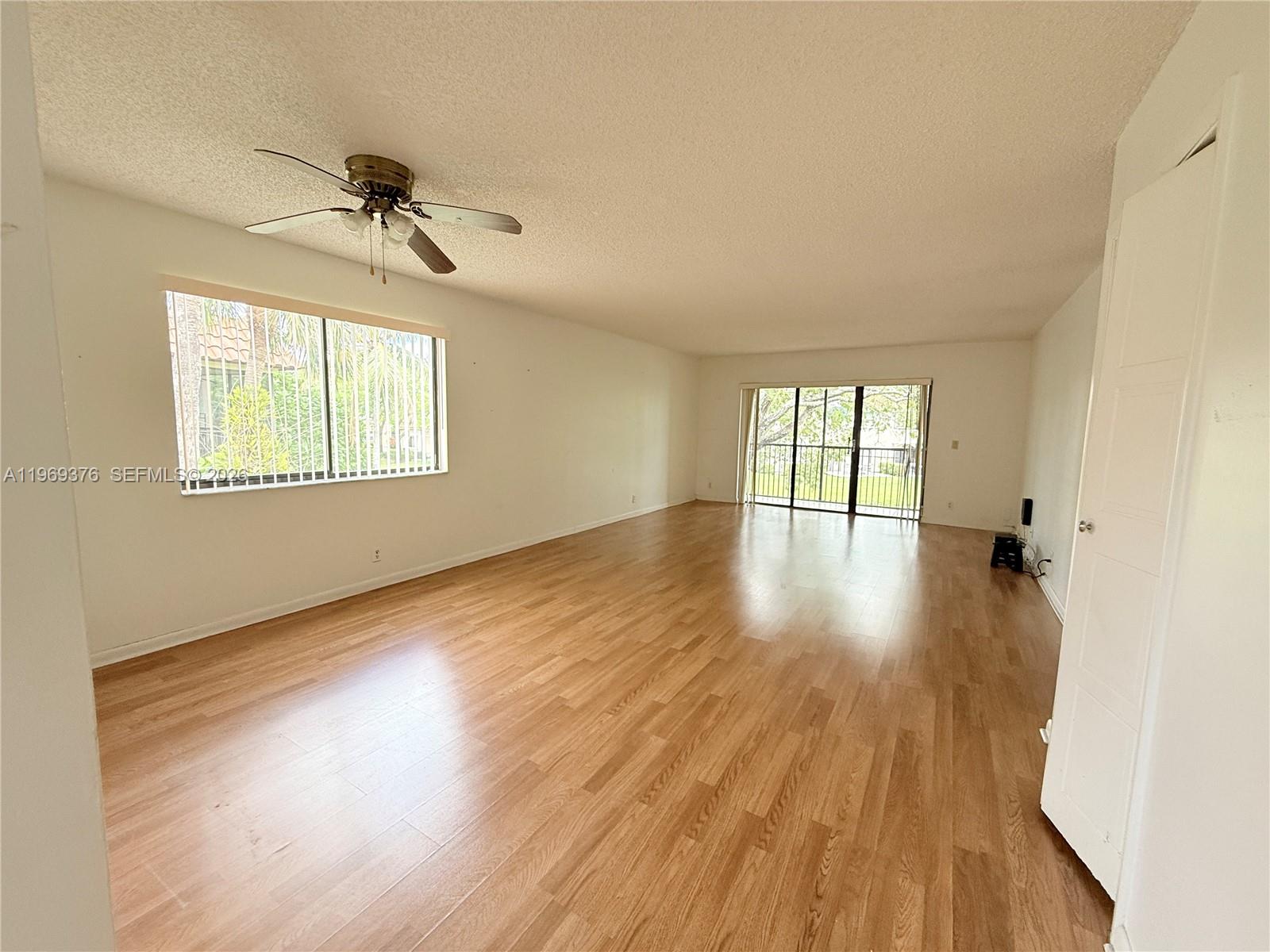 WESTON LAKES 21 INC CONDO - Residential