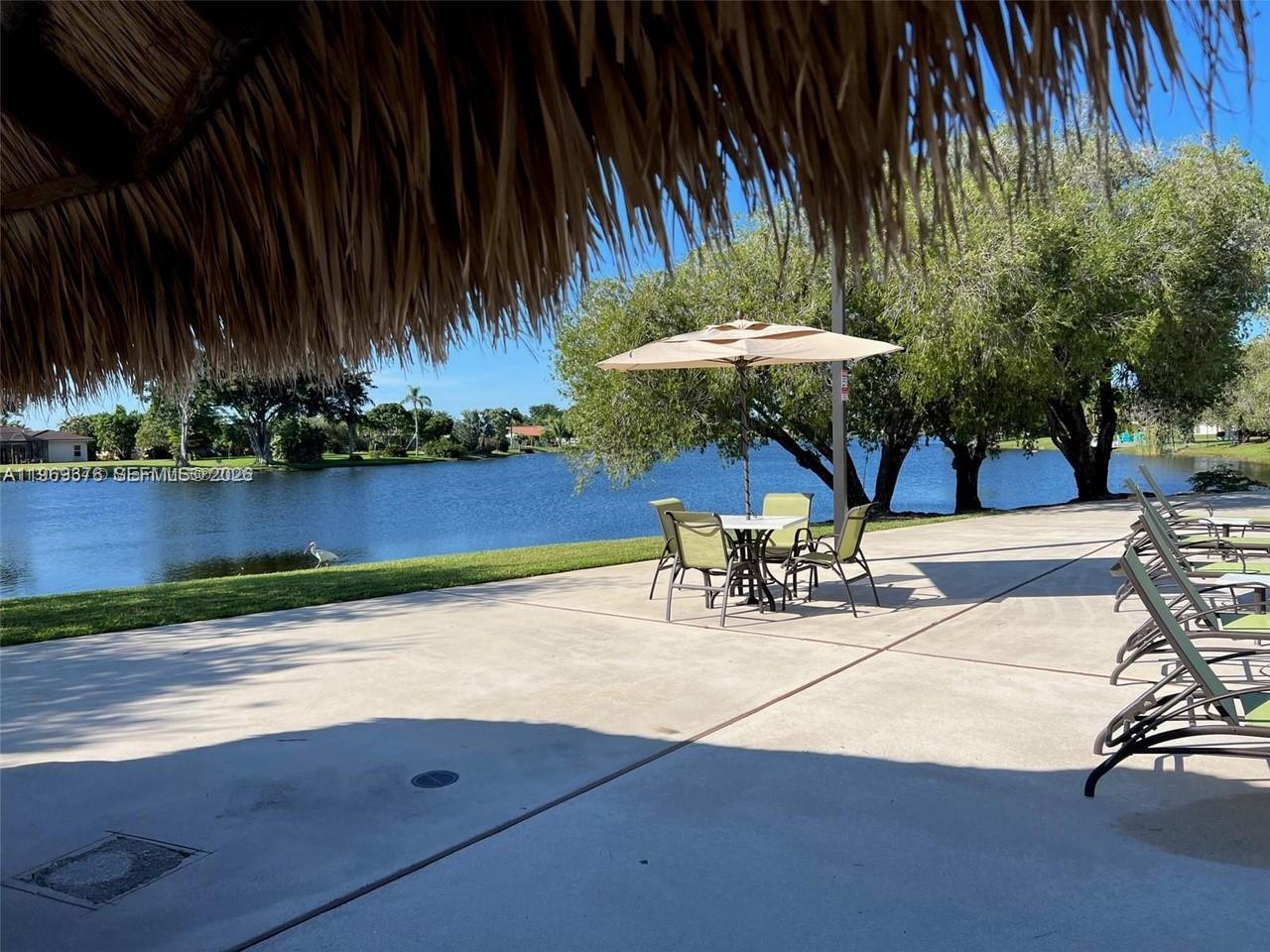 WESTON LAKES 21 INC CONDO - Residential