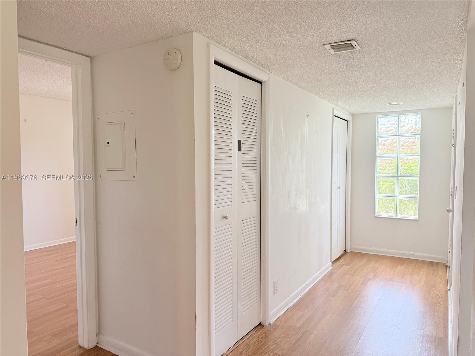 WESTON LAKES 21 INC CONDO - Residential