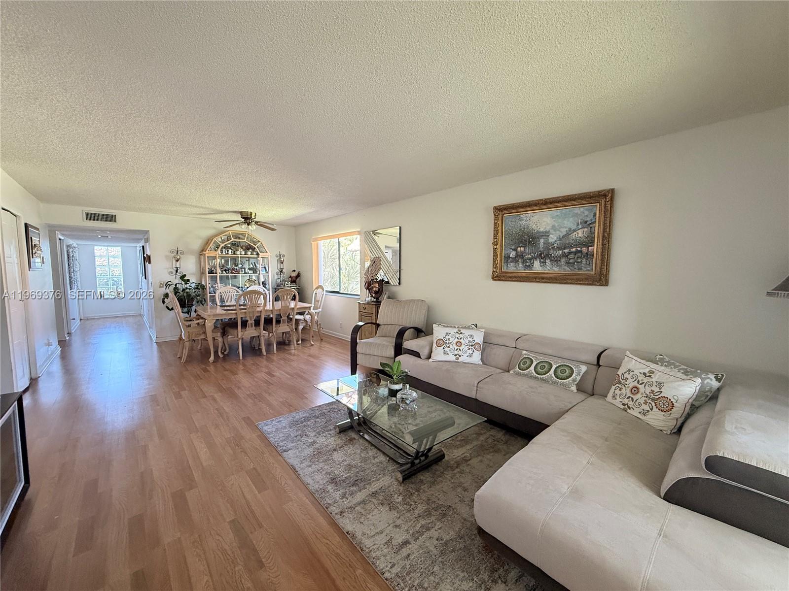 WESTON LAKES 21 INC CONDO - Residential