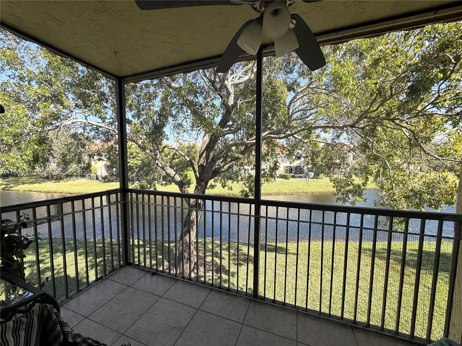 WESTON LAKES 21 INC CONDO - Residential