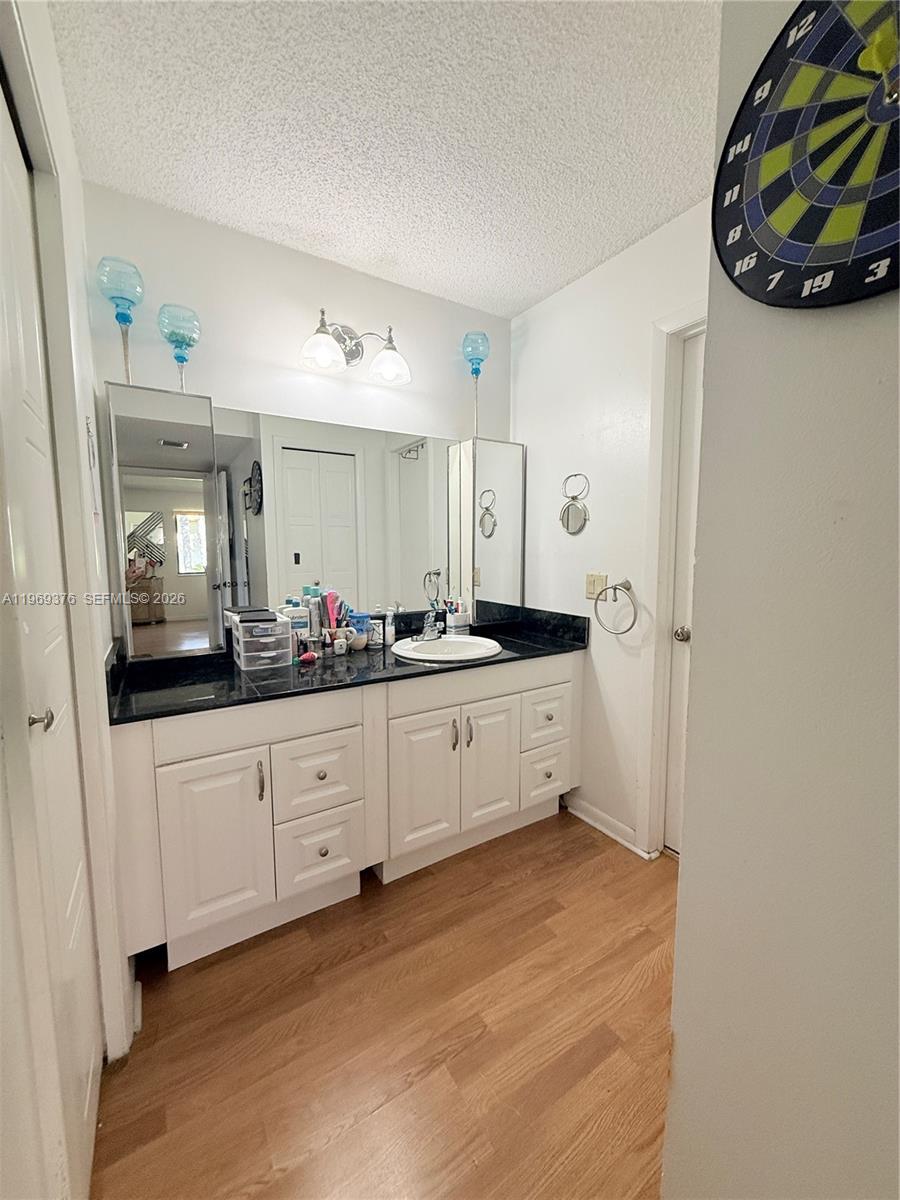 WESTON LAKES 21 INC CONDO - Residential