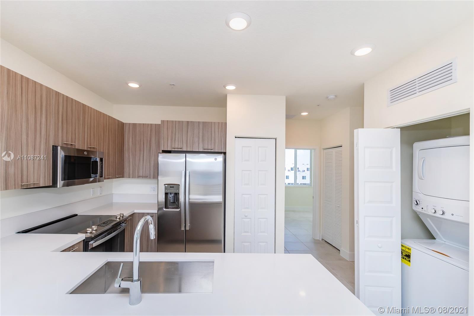 LANDMARK AT DORAL CONDO 6 - Residential Lease