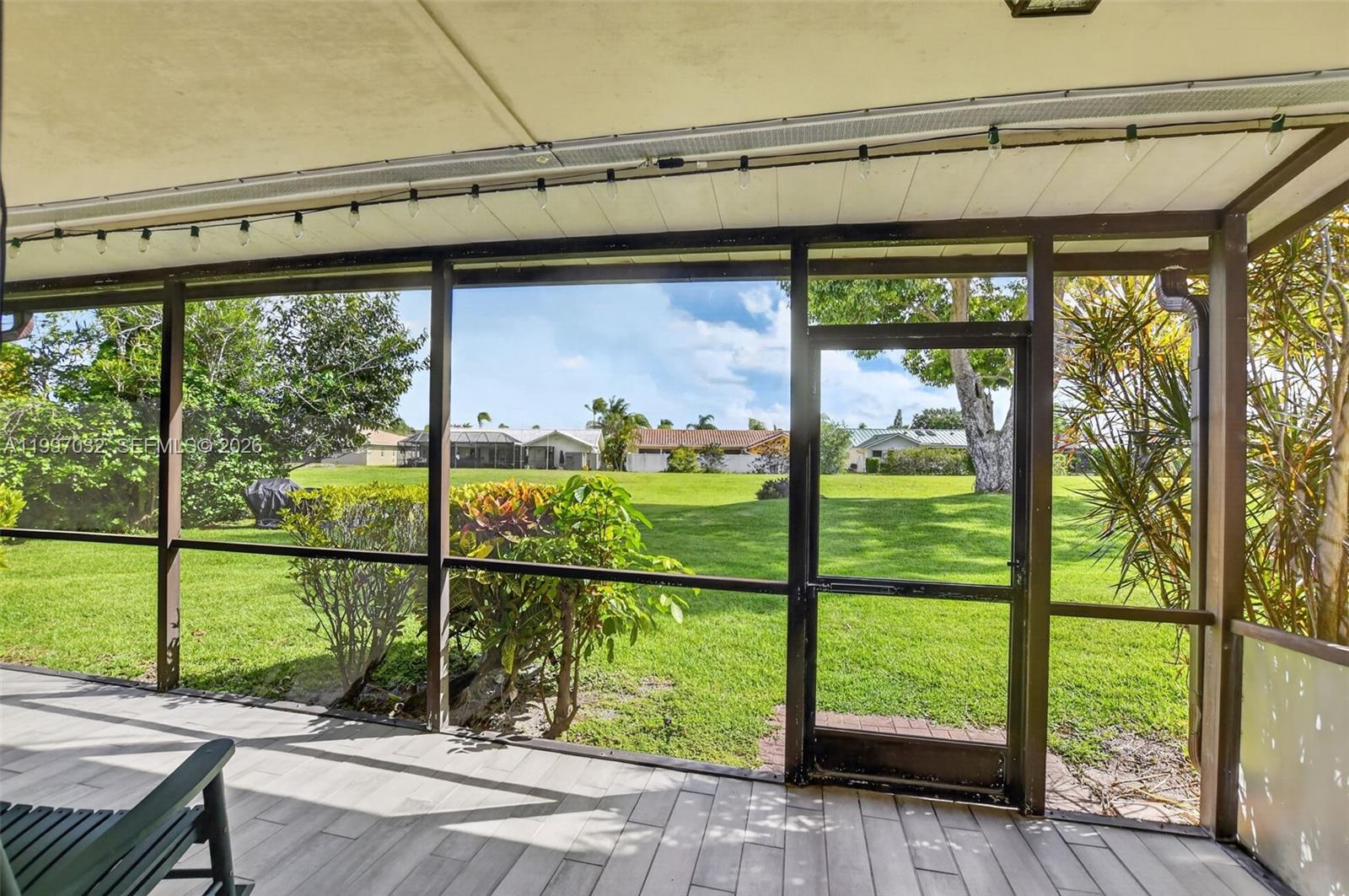 TIBURON 1 PH 1 - Residential