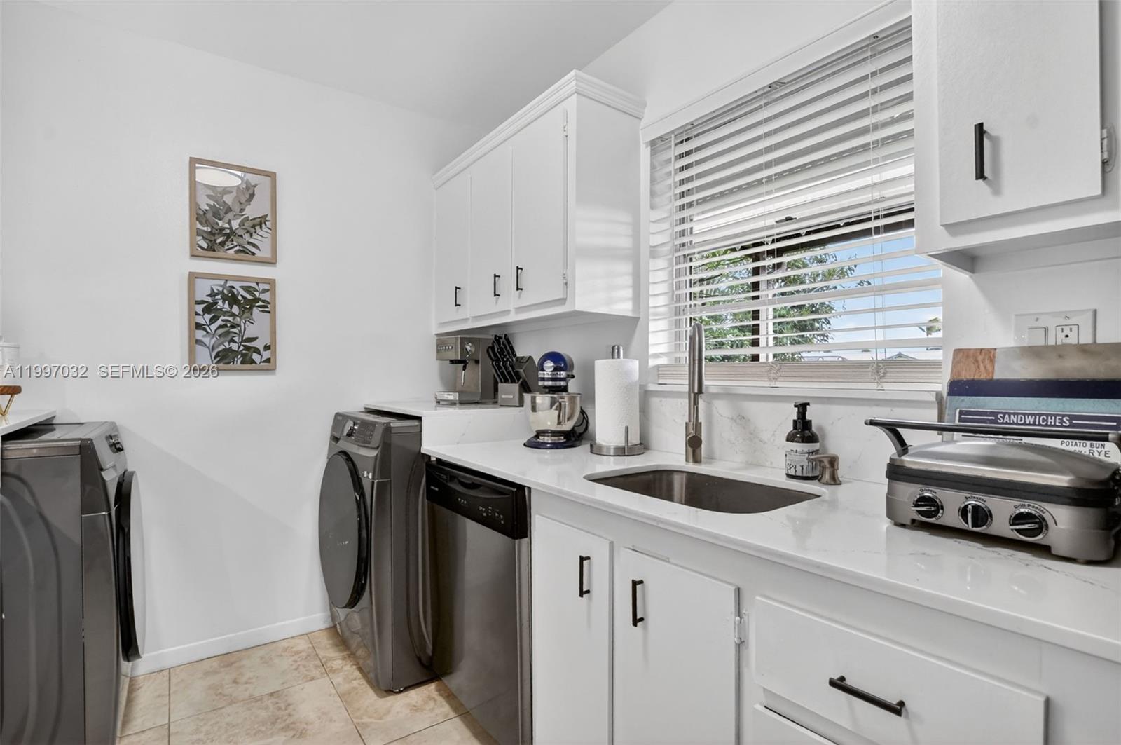 TIBURON 1 PH 1 - Residential