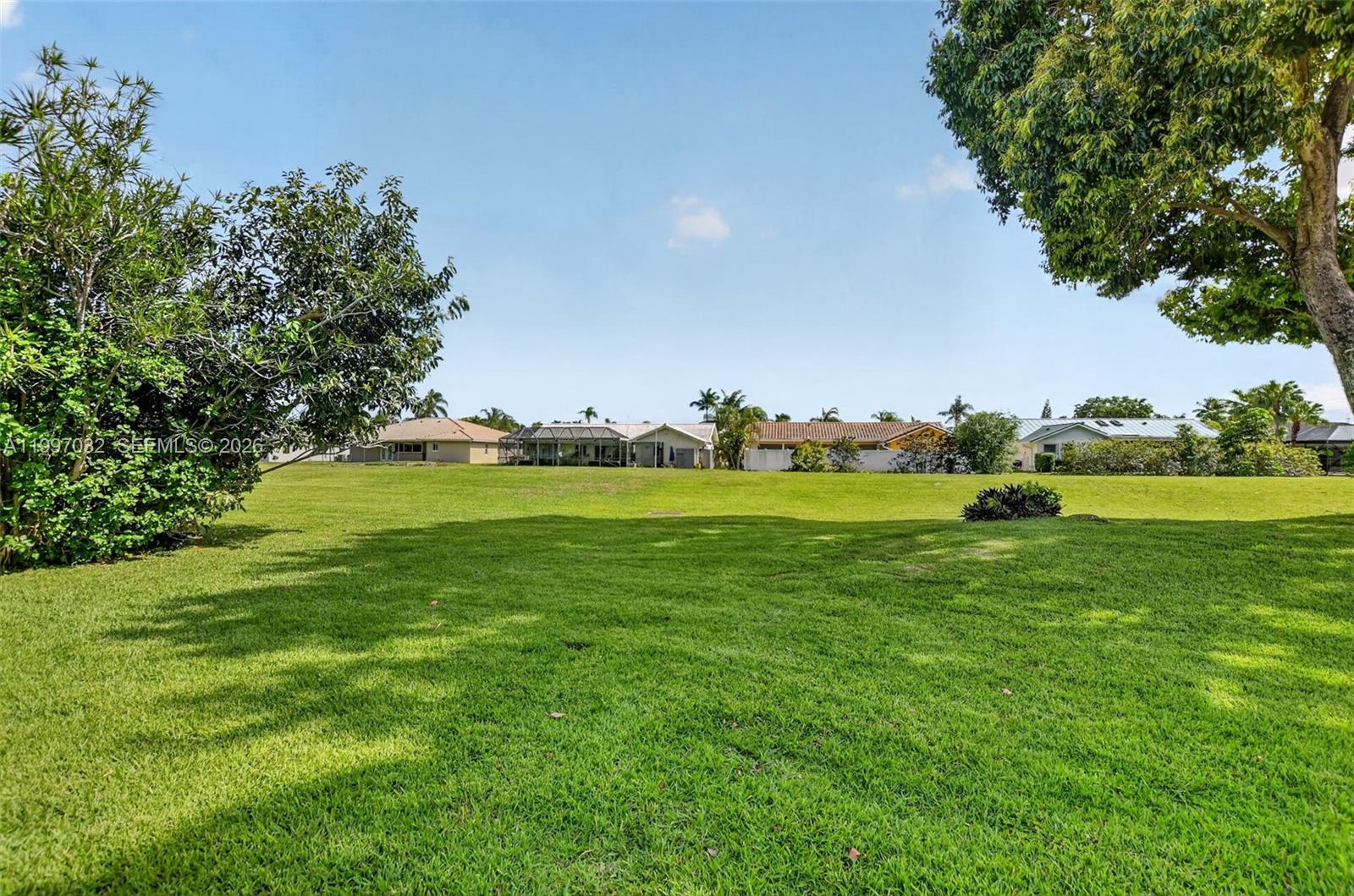 TIBURON 1 PH 1 - Residential