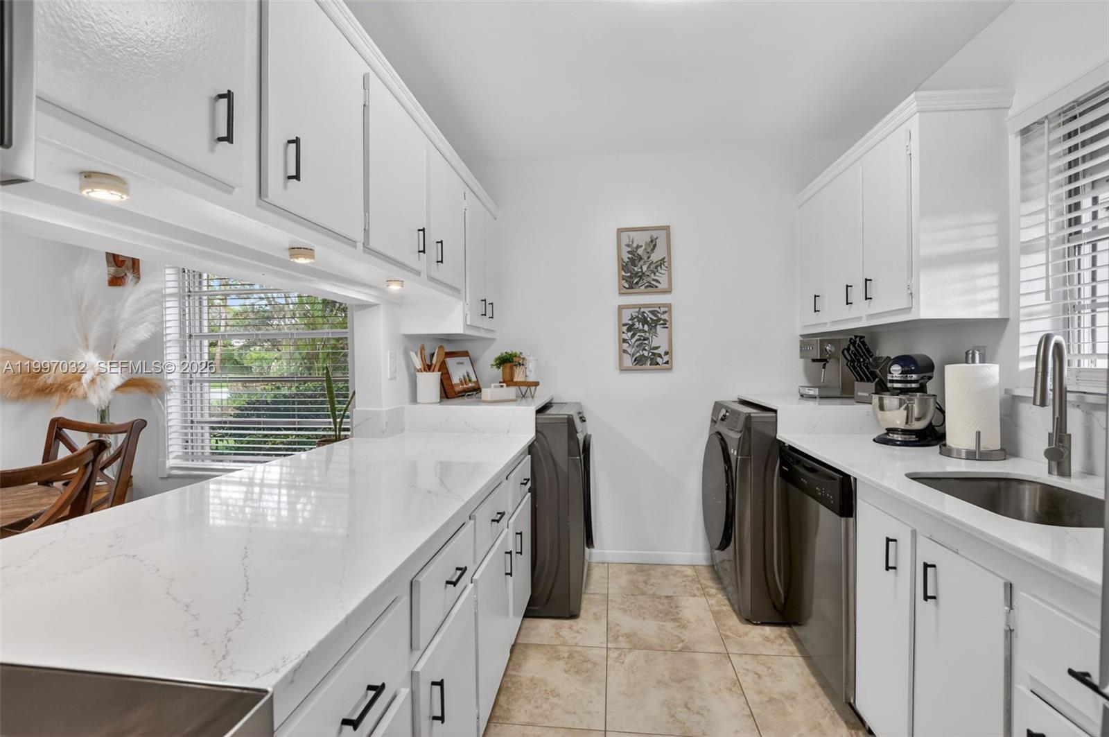 TIBURON 1 PH 1 - Residential