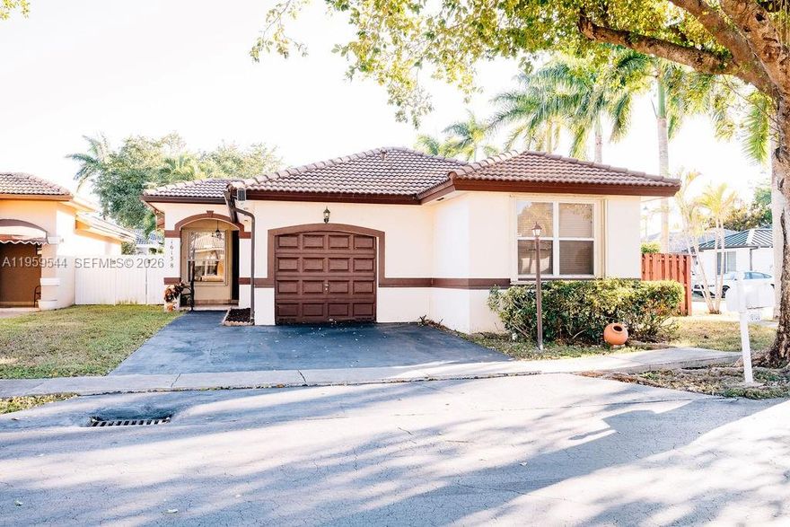 Beautiful and cozy 4 bedroom / 2 bathroom single-family corner home in the family-oriented Chelsea Parc neighborhood in the area of West Kendall. This property is perfect for a family that needs lots of space and loves to enjoy the backyard. This house is unique in the neighborhood because it has great side yards on both sides, while most of the other homes sit on zero-lot line parcels that only have a side yard on one side of the house. The kitchen has been updated with quartz countertops, and the primary bathroom shower has also been updated with porcelain tile throughout. Please note that the garage has been partially converted into two separate storage areas, but can easily be re-converted to a garage. Make an appointment and see if this home is the one you've been looking for.