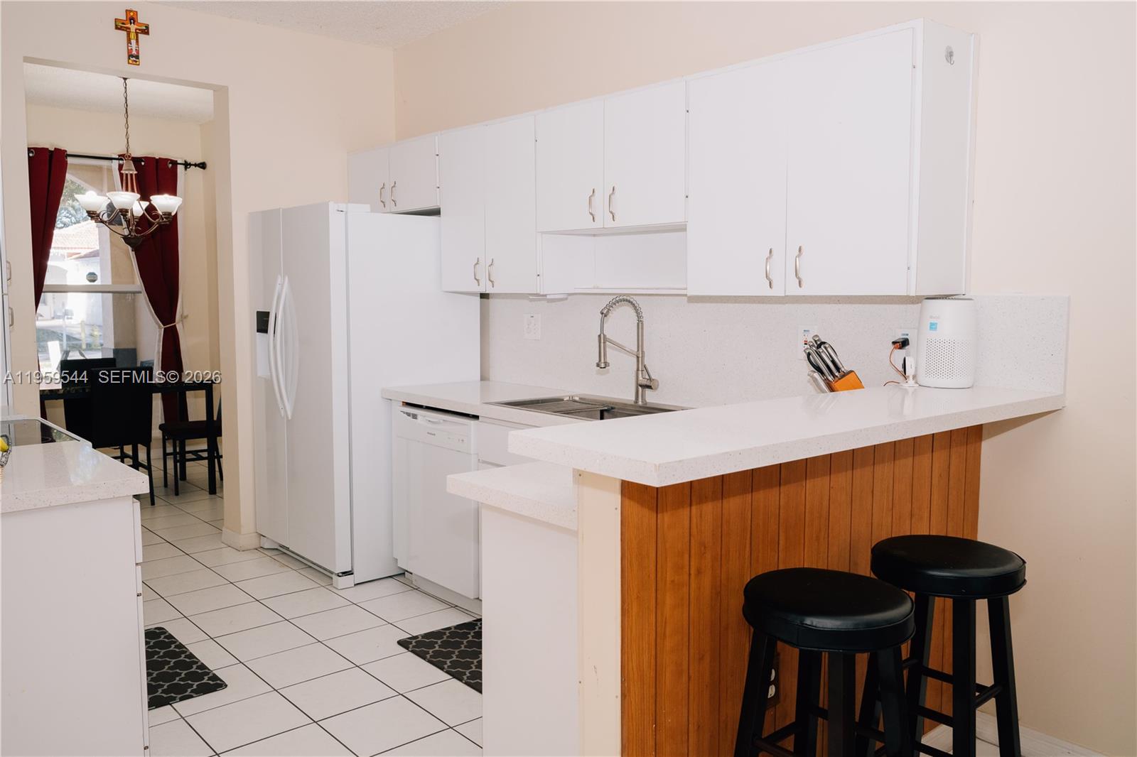 P A AT WEST SUNSET - Residential