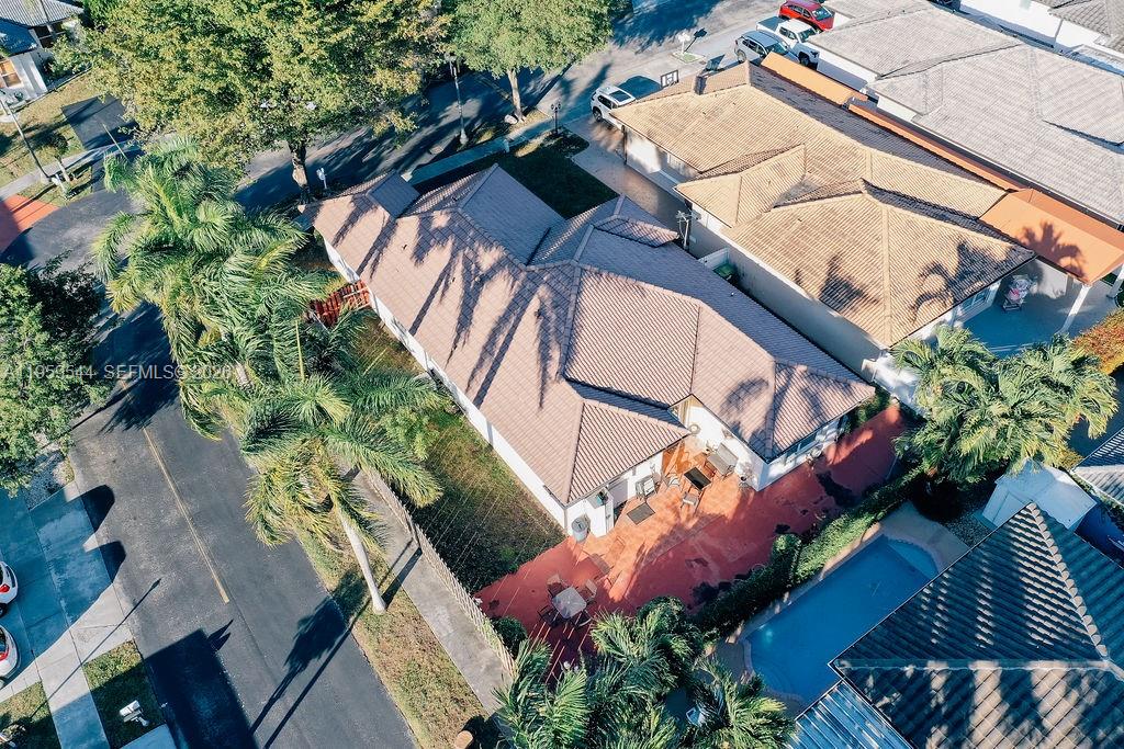 P A AT WEST SUNSET - Residential