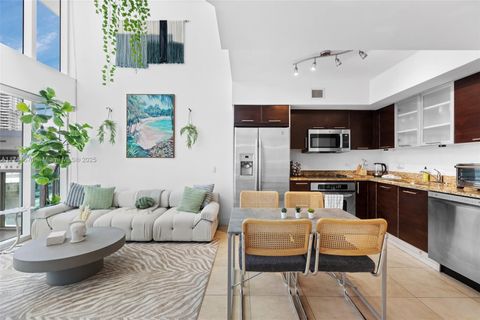 41 SE 5th St 510 Miami FL 33131
