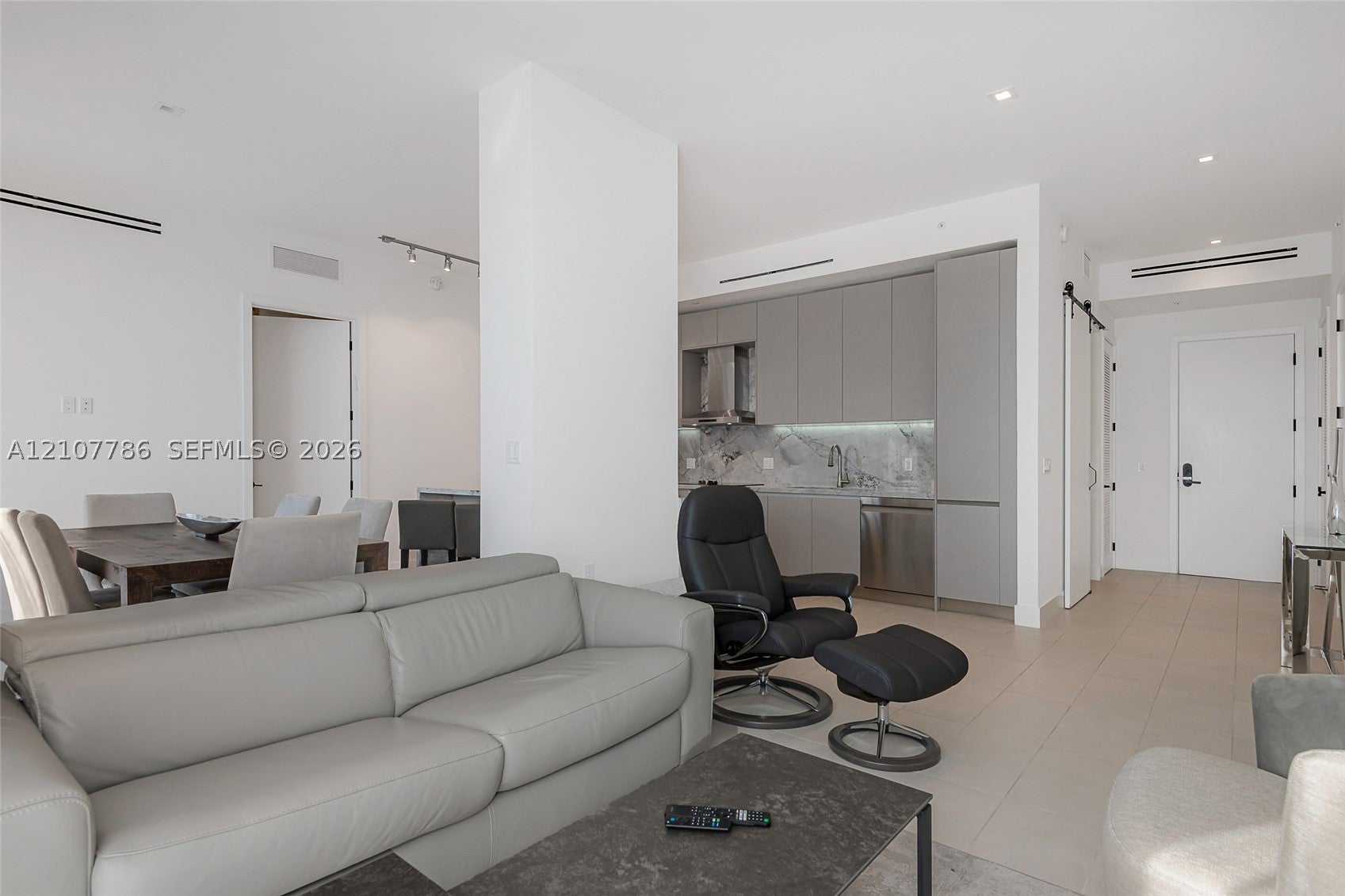 1030 15th St 214