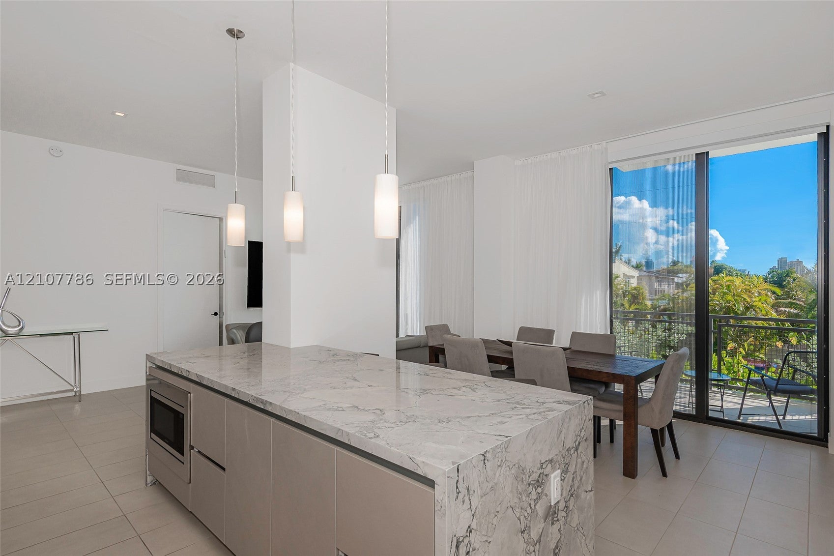 1030 15th St 214