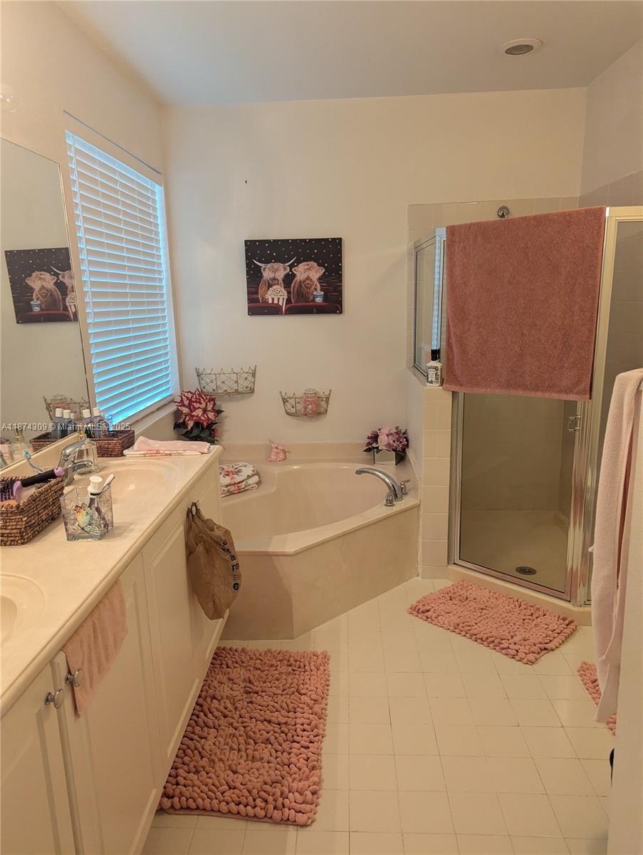 MURANO AT HAMPTON PK NO 2 - Residential