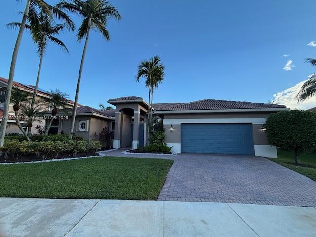 SECTOR 7-PARCEL W - Residential Lease