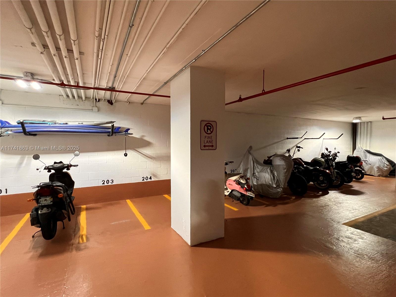 YACHT CLUB AT PORTOFINO C - Residential Lease