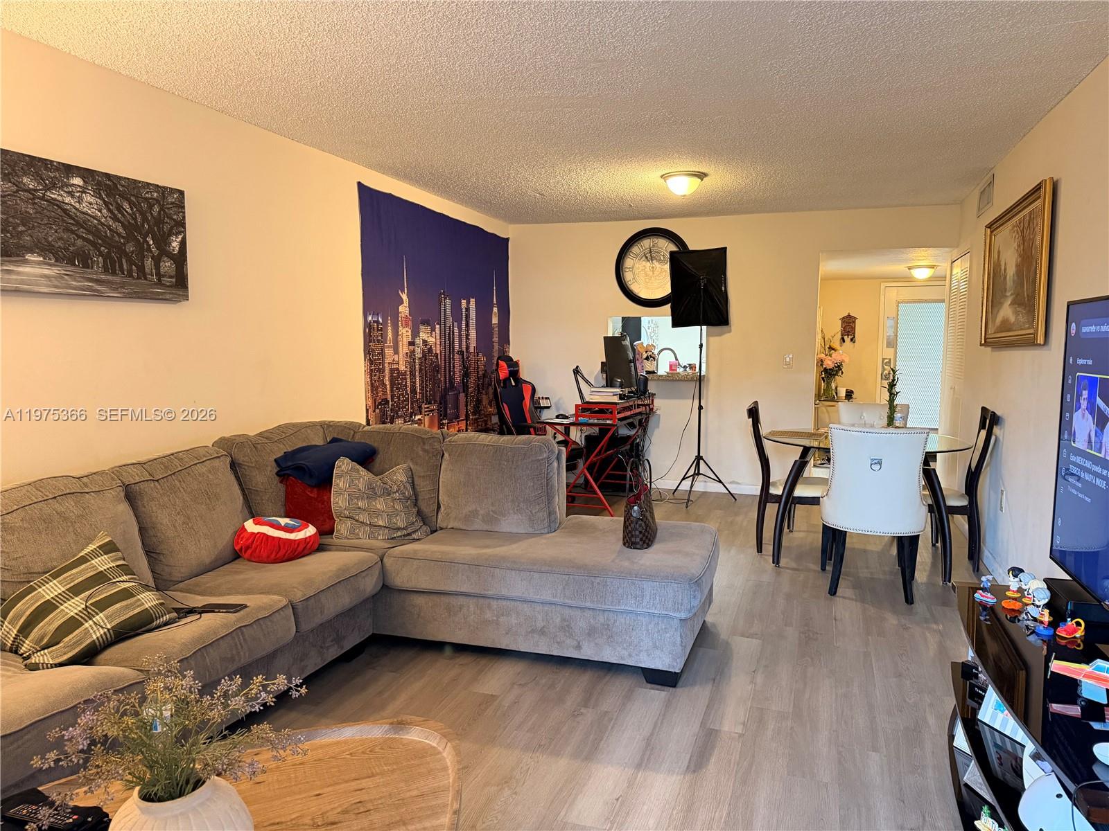 COURTYARDS OF BROWARD CON - Residential Lease