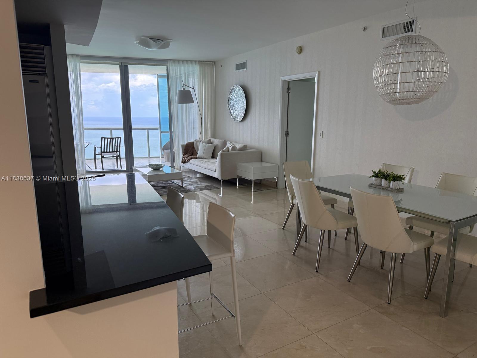 17121 Collins Ave 3506