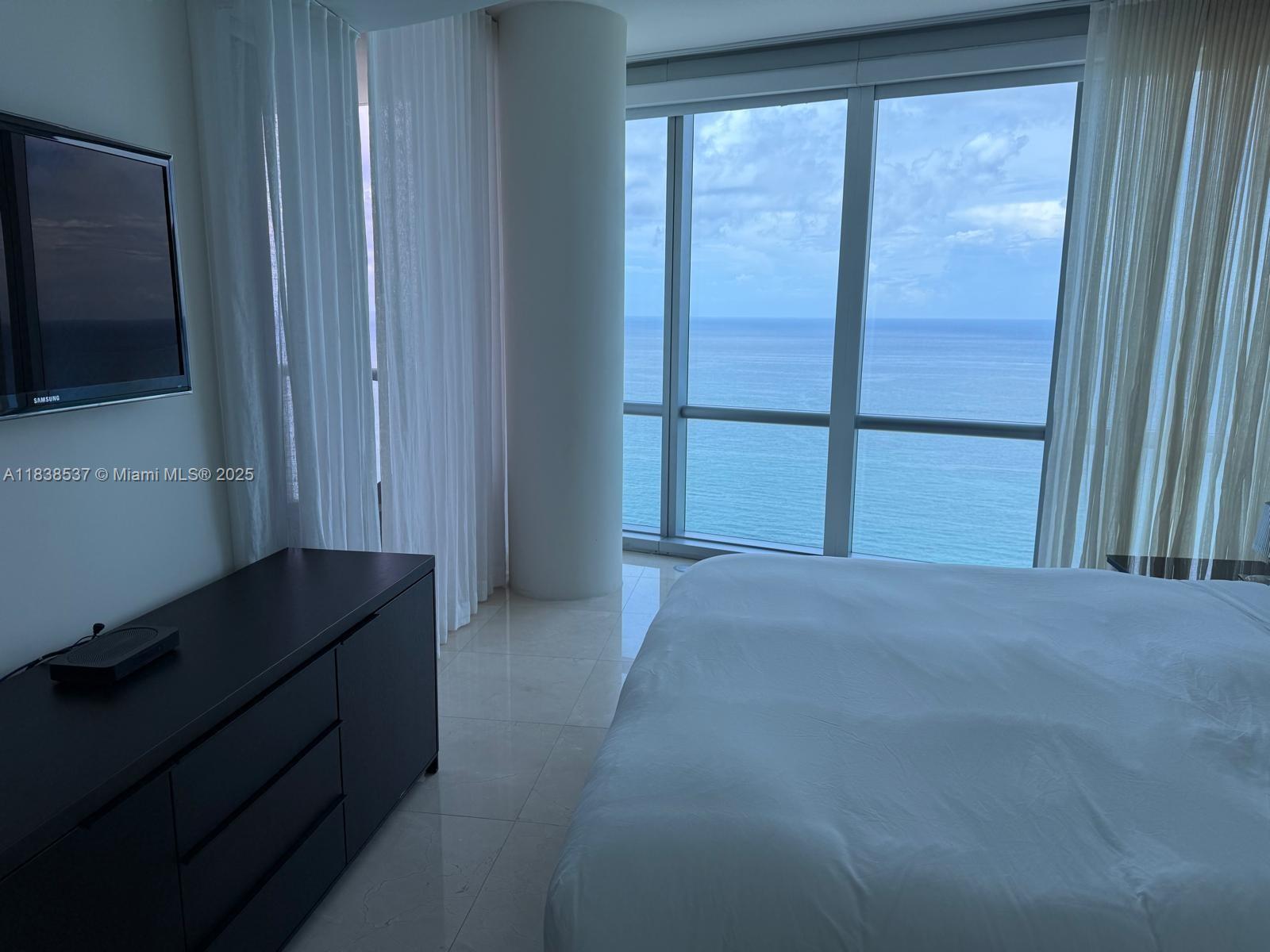 JADE OCEAN CONDO - Residential Lease