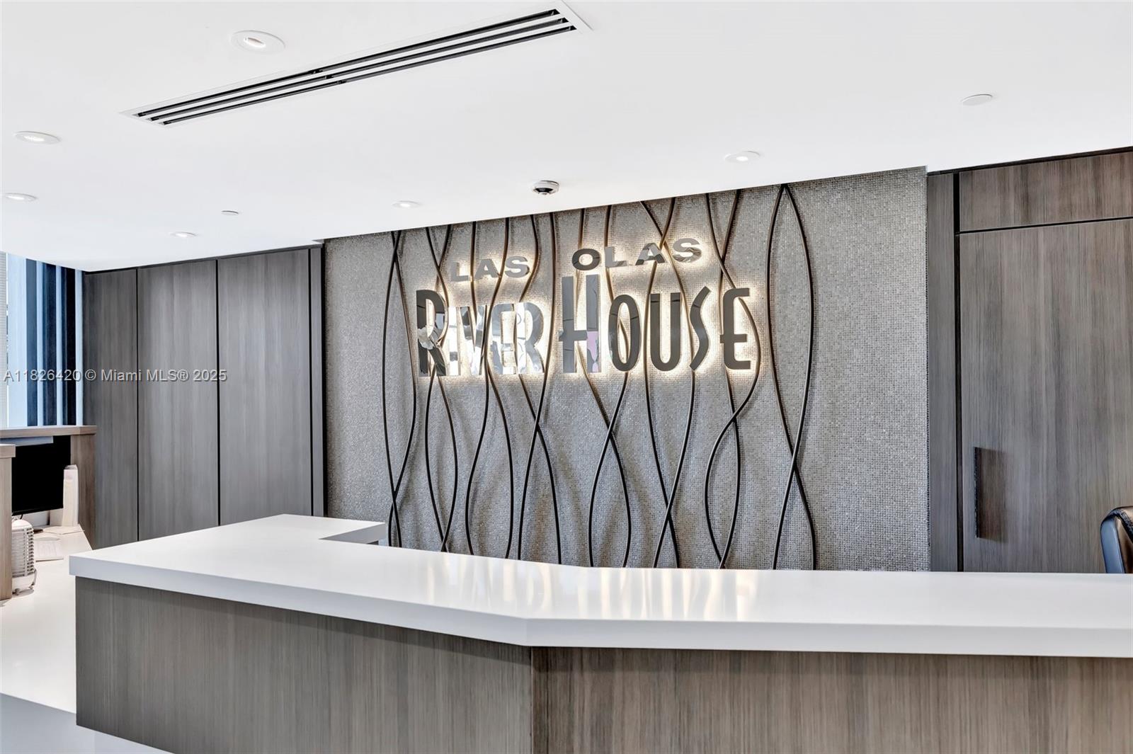 LAS OLAS RIVER HOUSE COND - Residential Lease