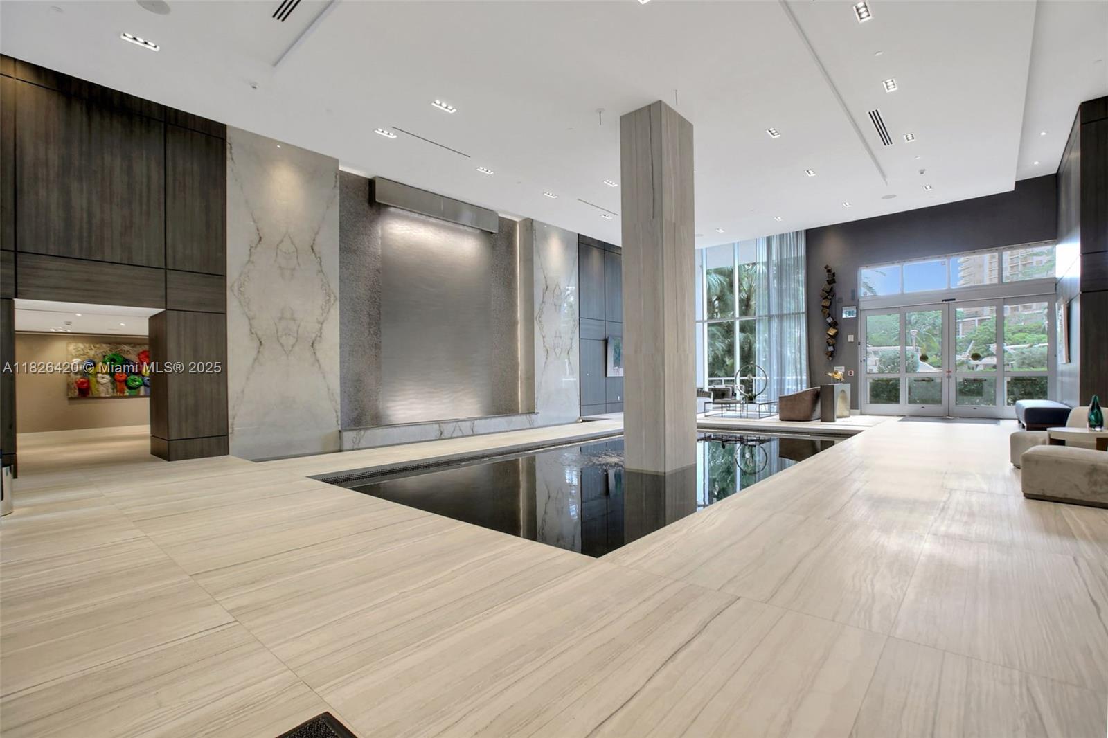 LAS OLAS RIVER HOUSE COND - Residential Lease