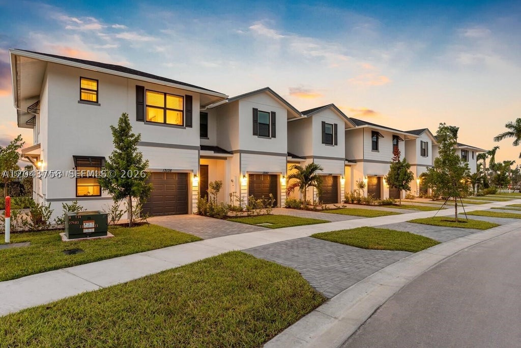 Photo of 13138 Valletta Way #20-213, Port St Lucie, FL 34987 (MLS # A12043758)